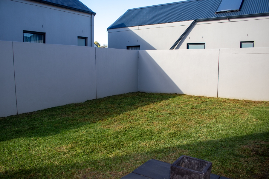 To Let 3 Bedroom Property for Rent in Aan de Wijnlanden Western Cape